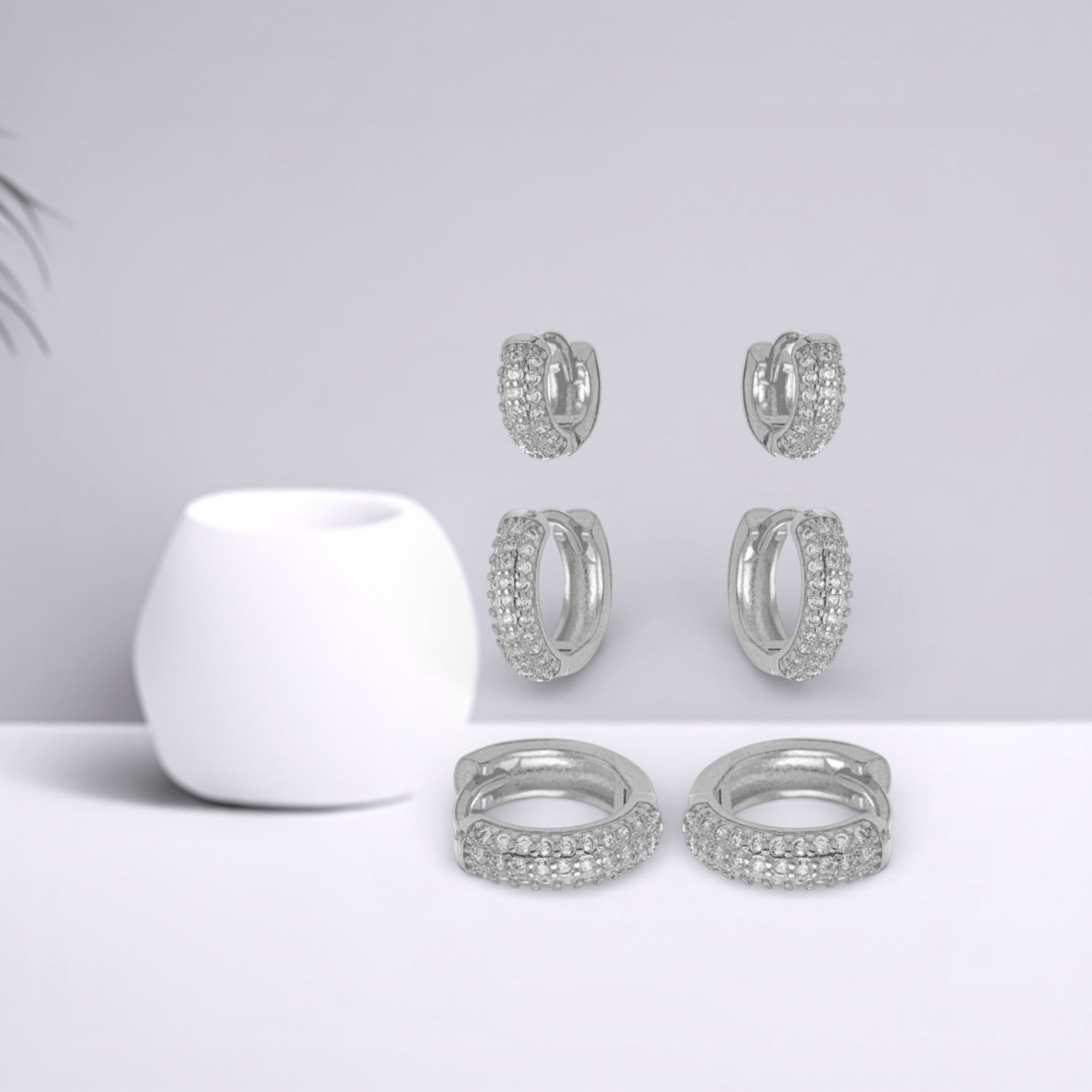 Brinco Trio Micro Zircônia Branco
