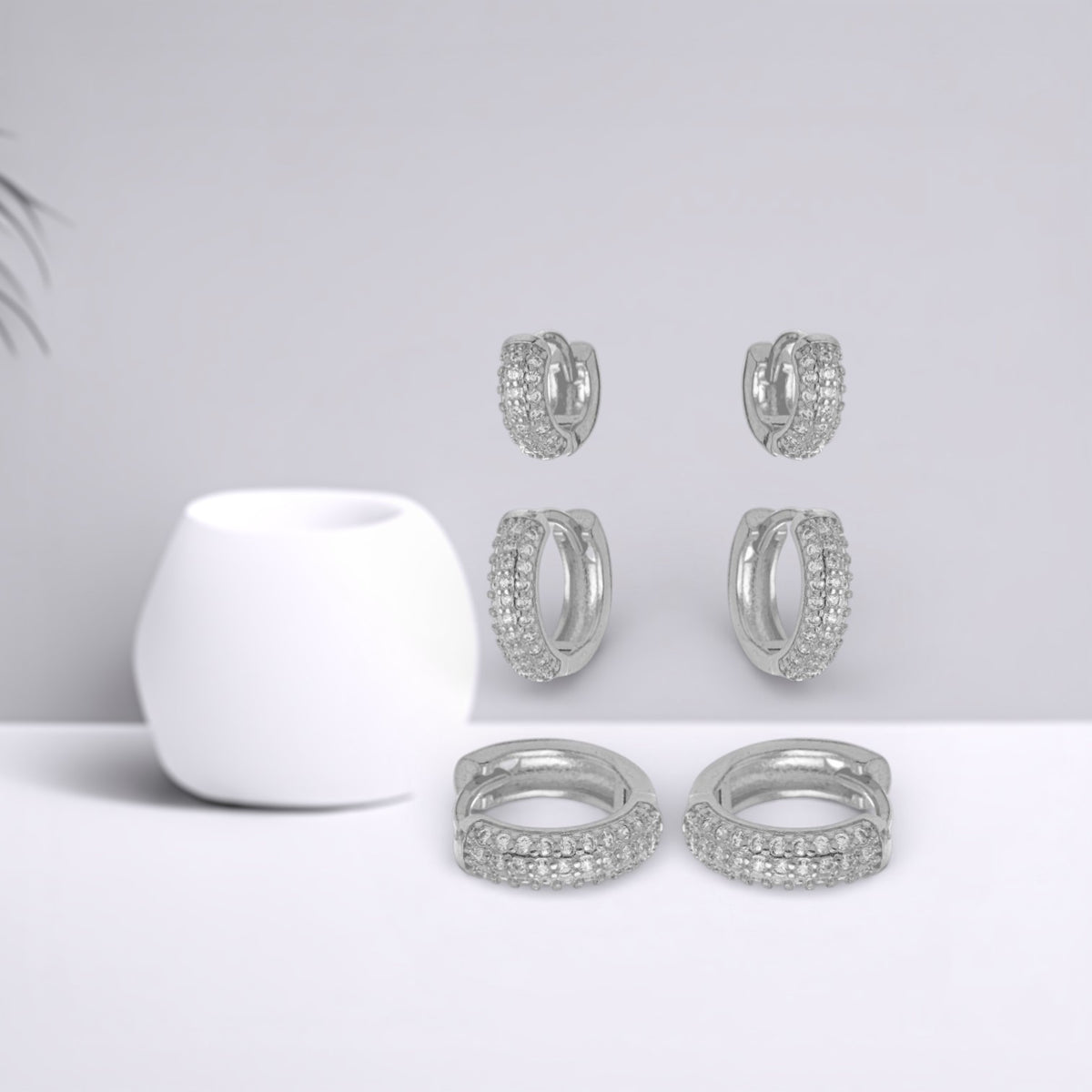 Brinco Trio Micro Zircônia Branco