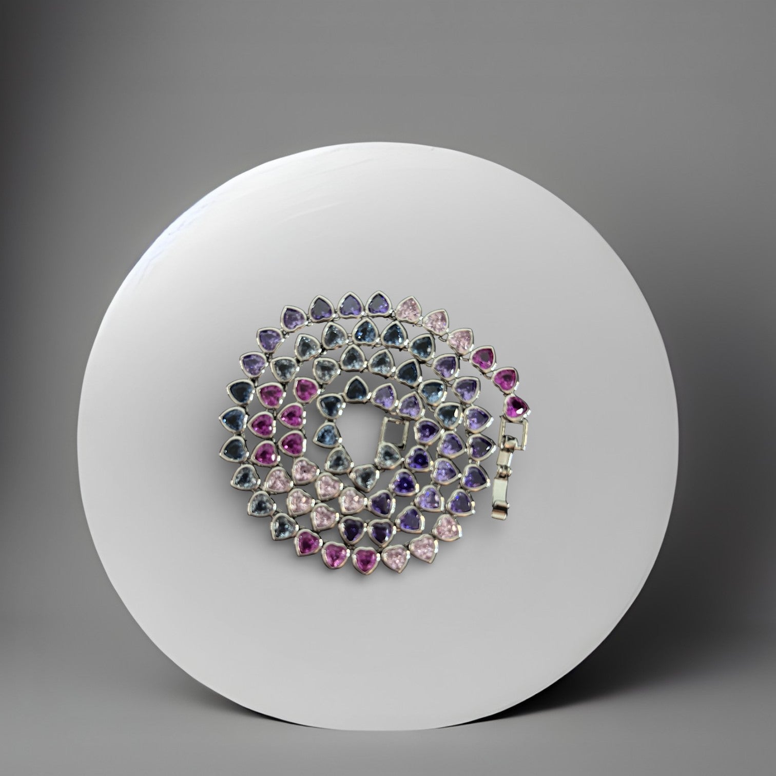 Destaque - Choker Coração Color Branco