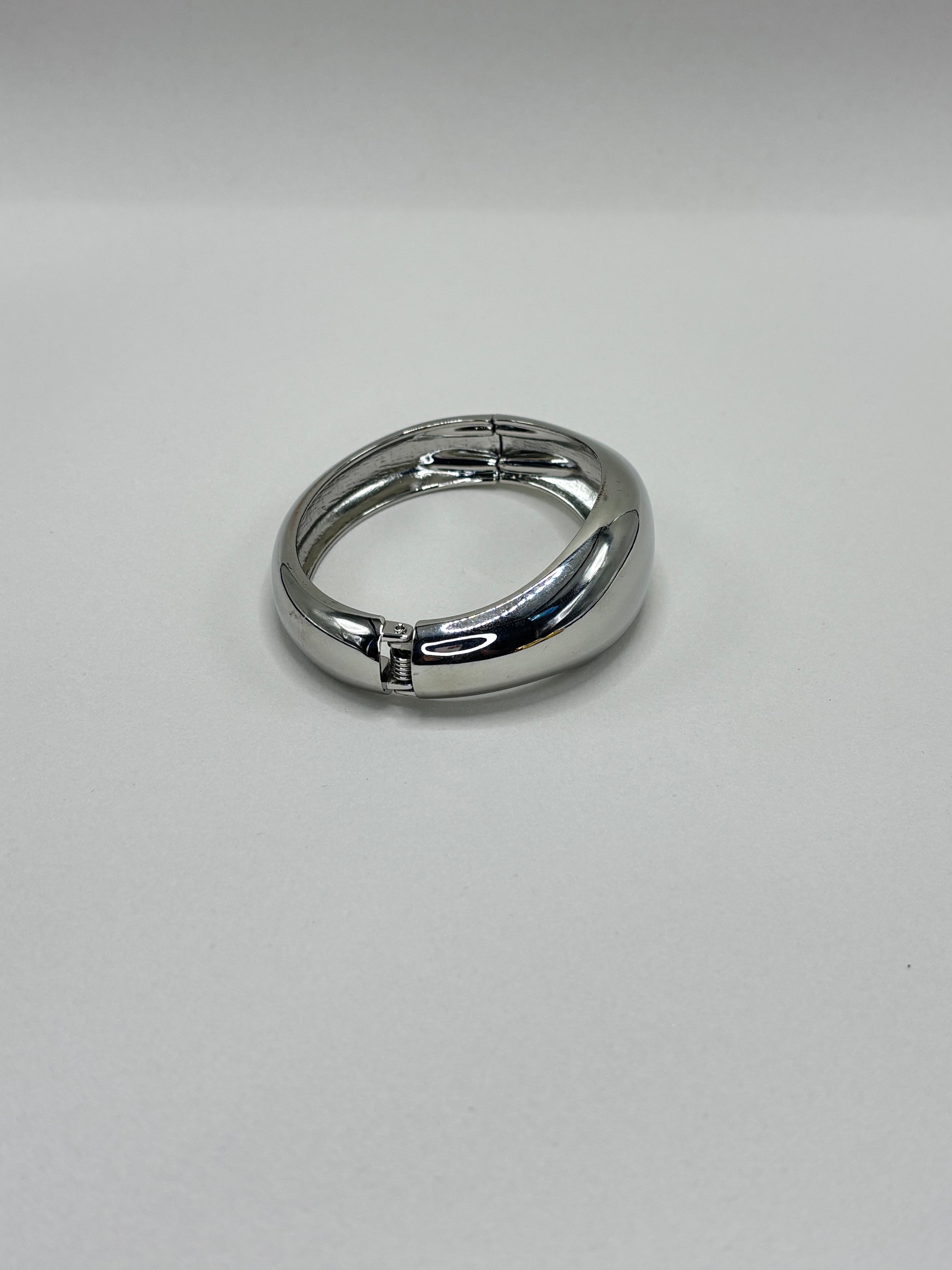 Bracelete Liso Branco