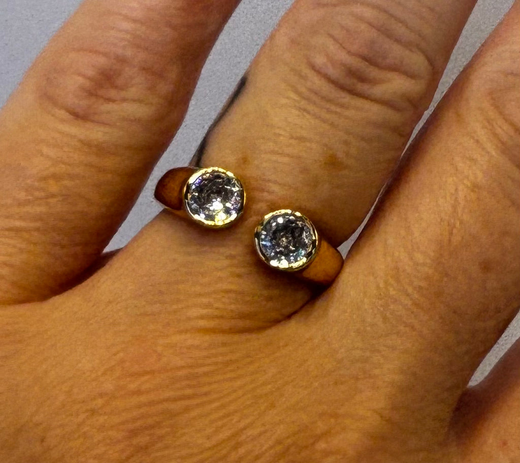 Anel Cristais Dourado Regulável