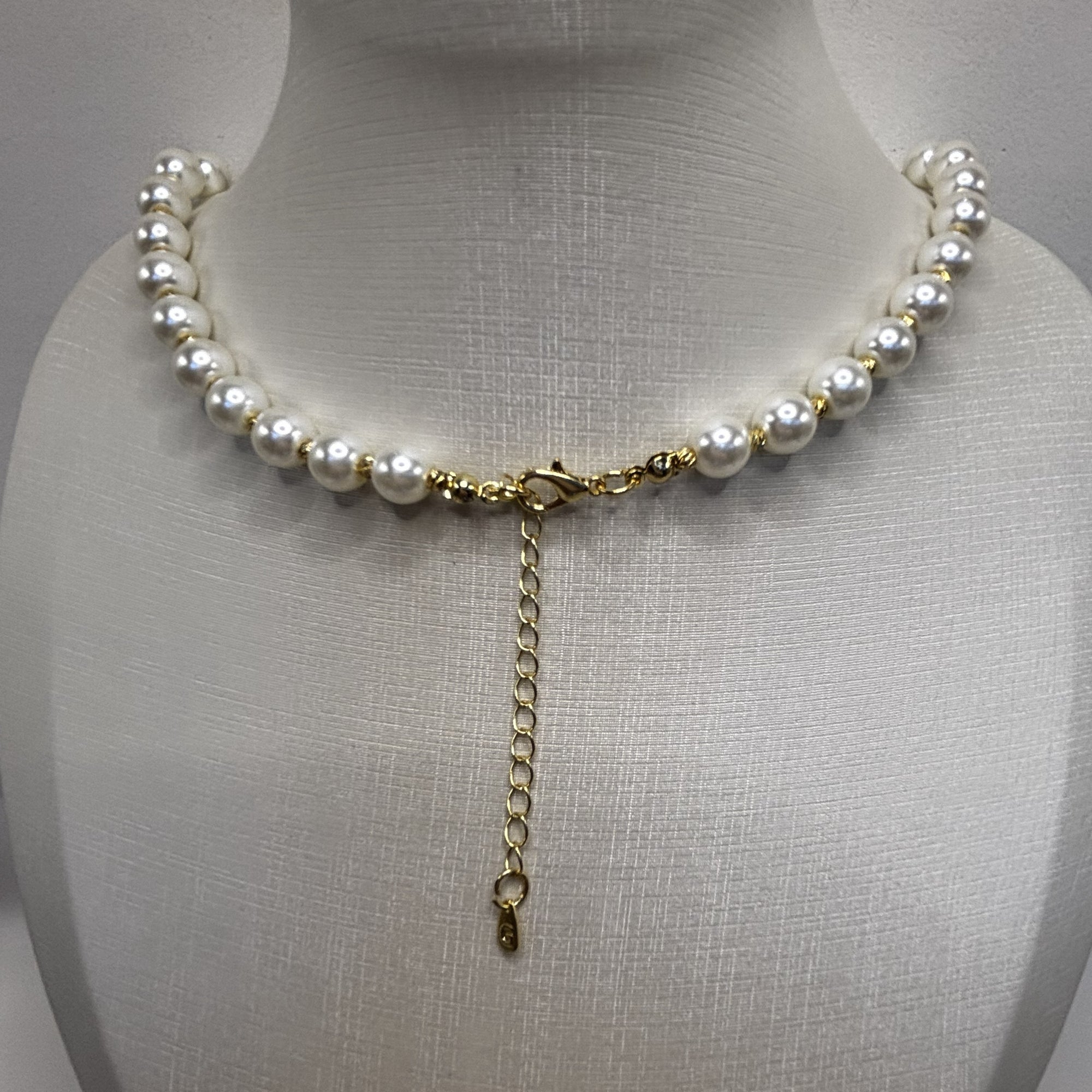 Colar Pérolas Dourado