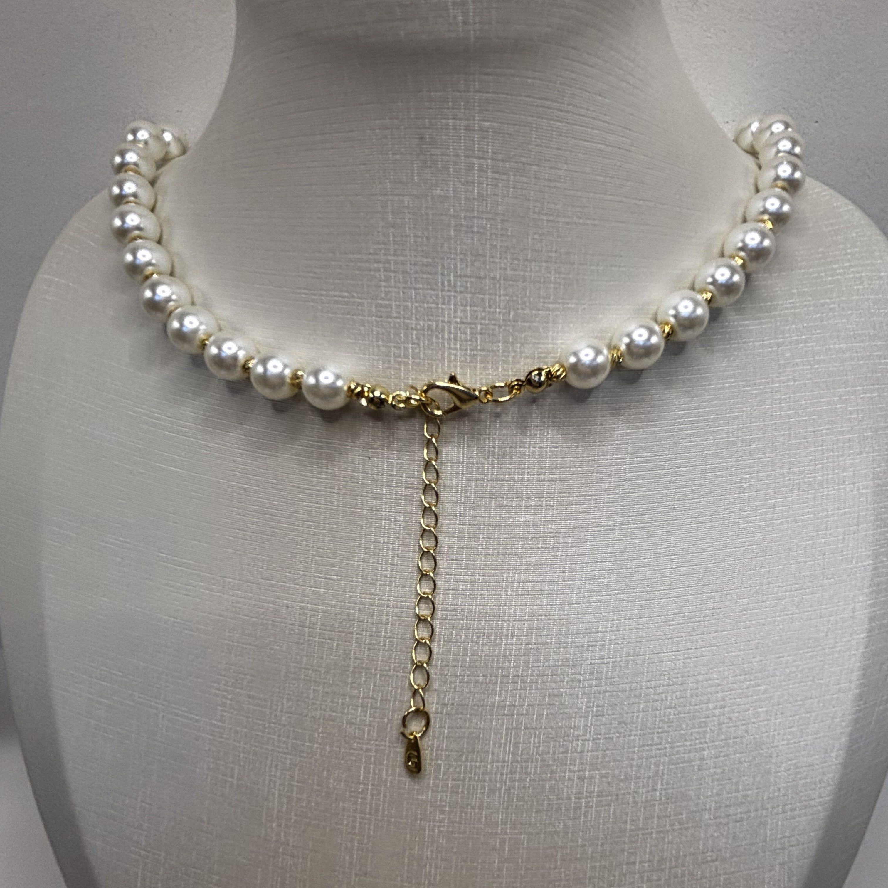 Colar Pérolas Dourado