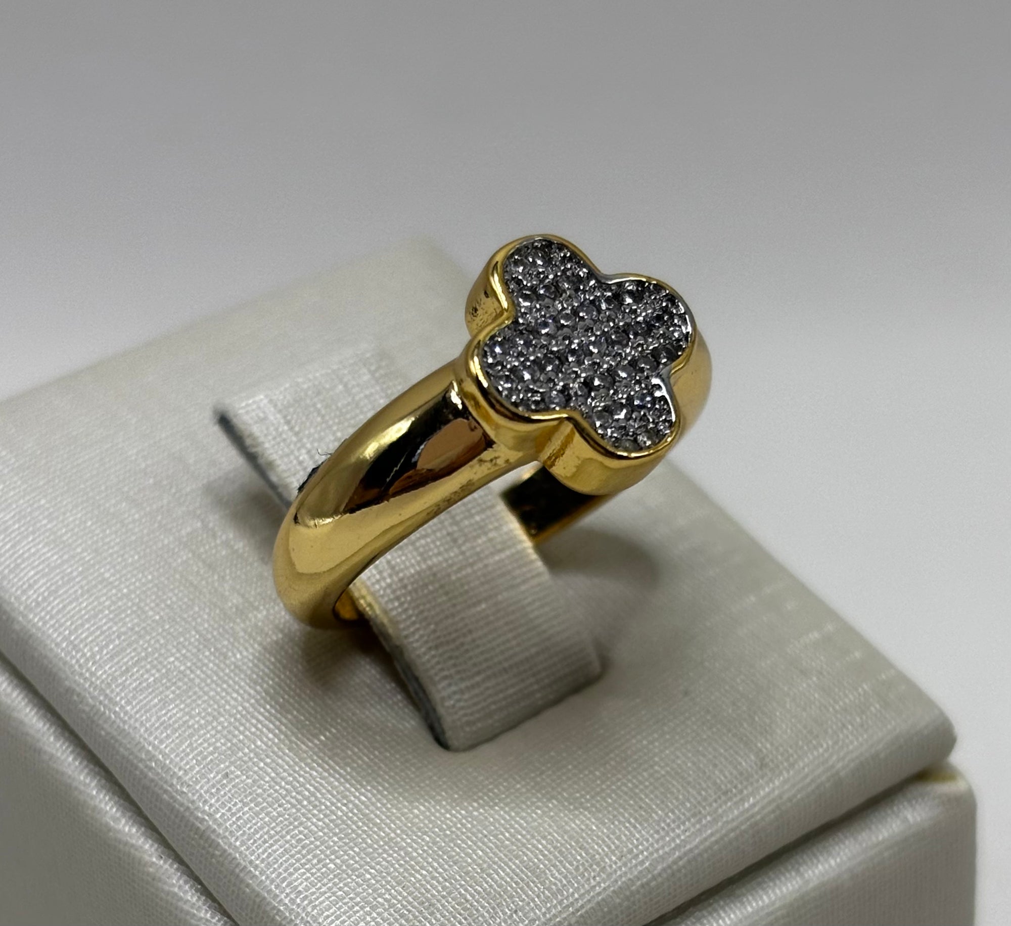 Anel Trevo Micro Zircônia Bicolor