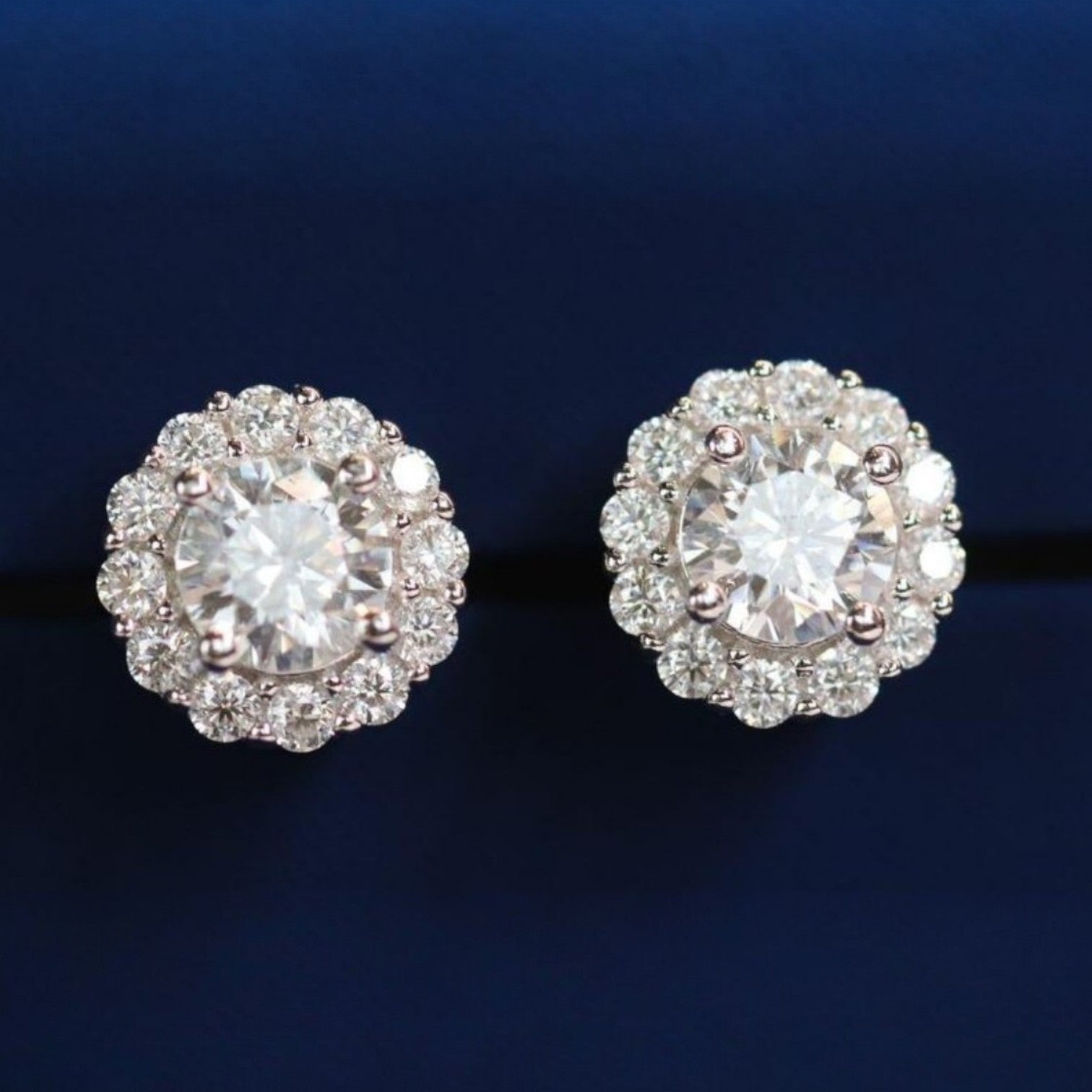 Brinco Coroa Moissanite 1.41ct - Prata 925