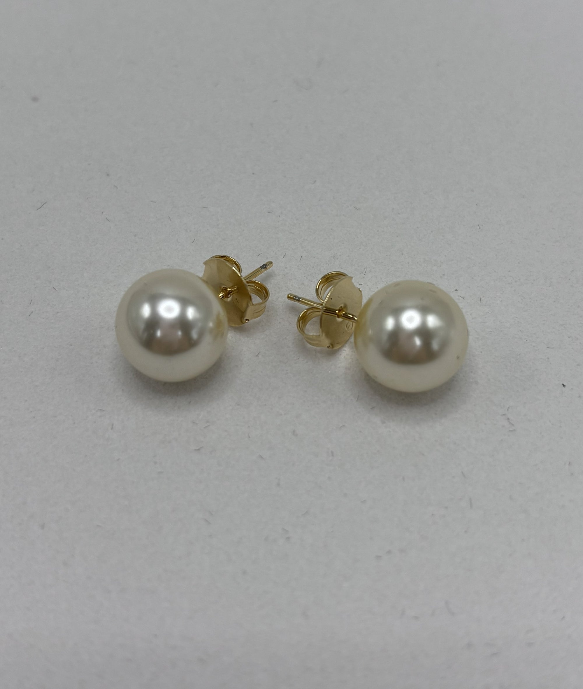 Brinco Pérola Dourado