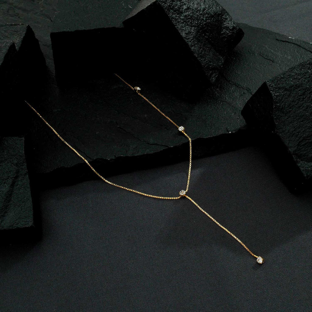 Colar Dourado Gravatinha com Pontos de Luz em Zircônia - Galeria
